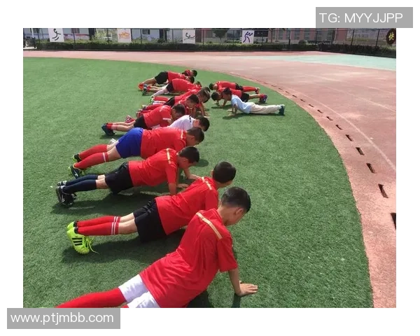 专访羽毛球明星黄芳揭秘她成功背后的努力与坚持