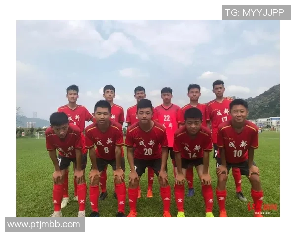 成都足球队在全国速度排行榜中荣登第十名展现出强劲实力与潜力 成都足球队在全国速度排行榜中荣登第十名展现出强劲实力与潜力